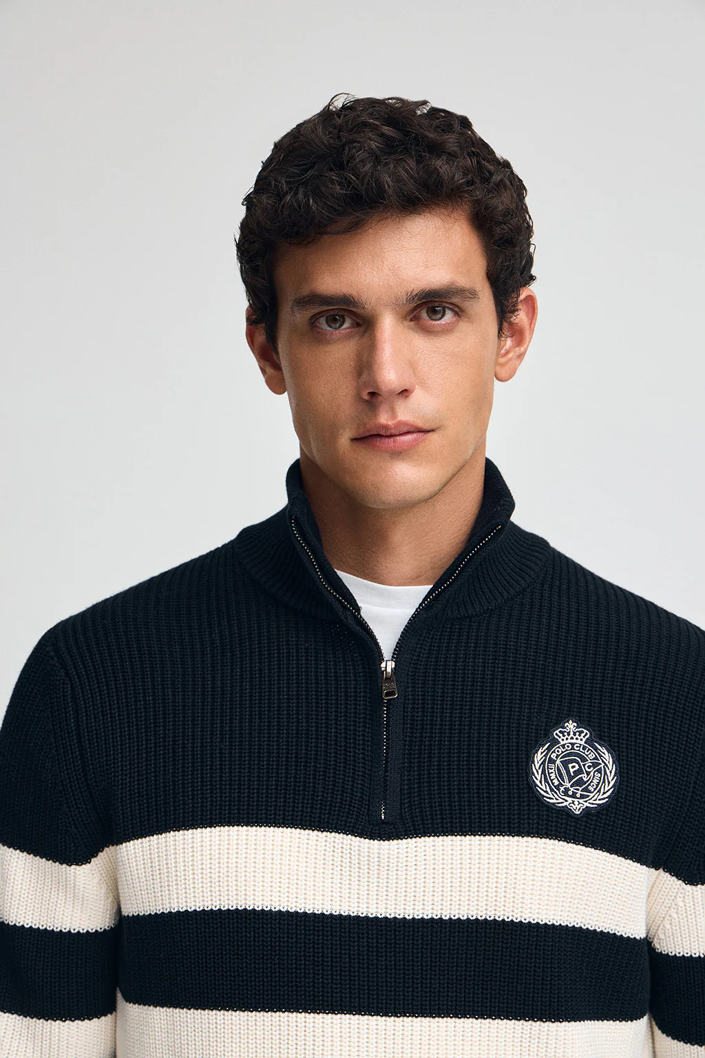 Jersey de rayas azul marino y color crudo con parche náutico Polo Club - Image 2