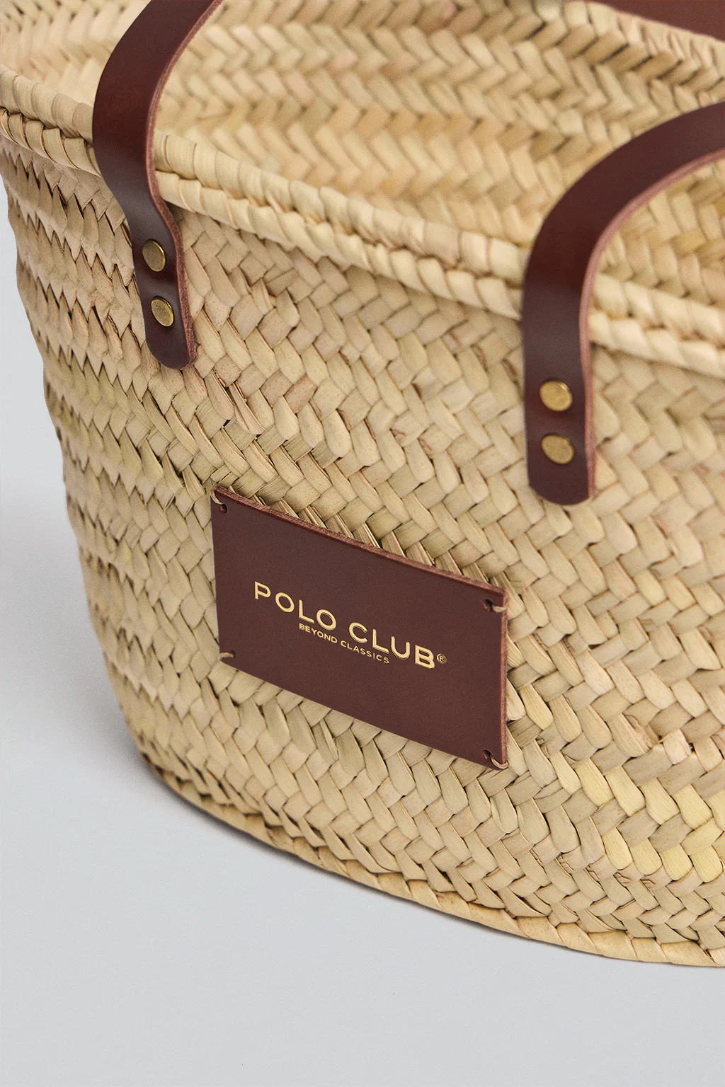 Capazo pequeño color natural con logo Polo Club - Image 2