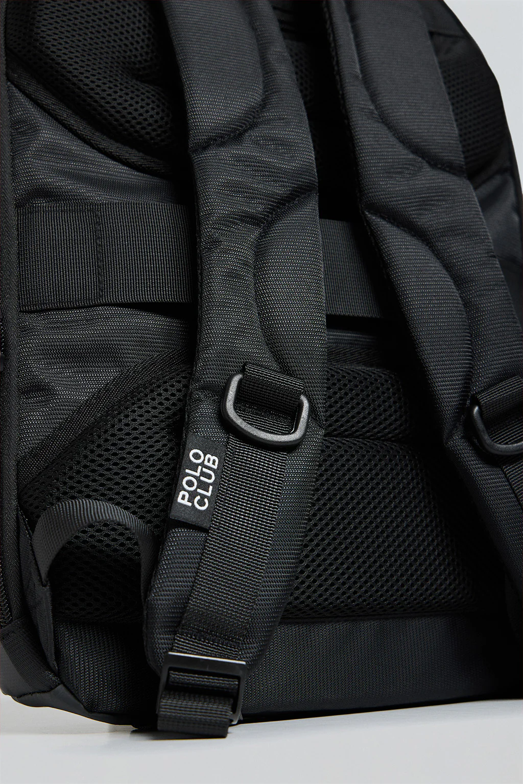 Mochila Tribeca negra con detalles Polo Club - Image 4