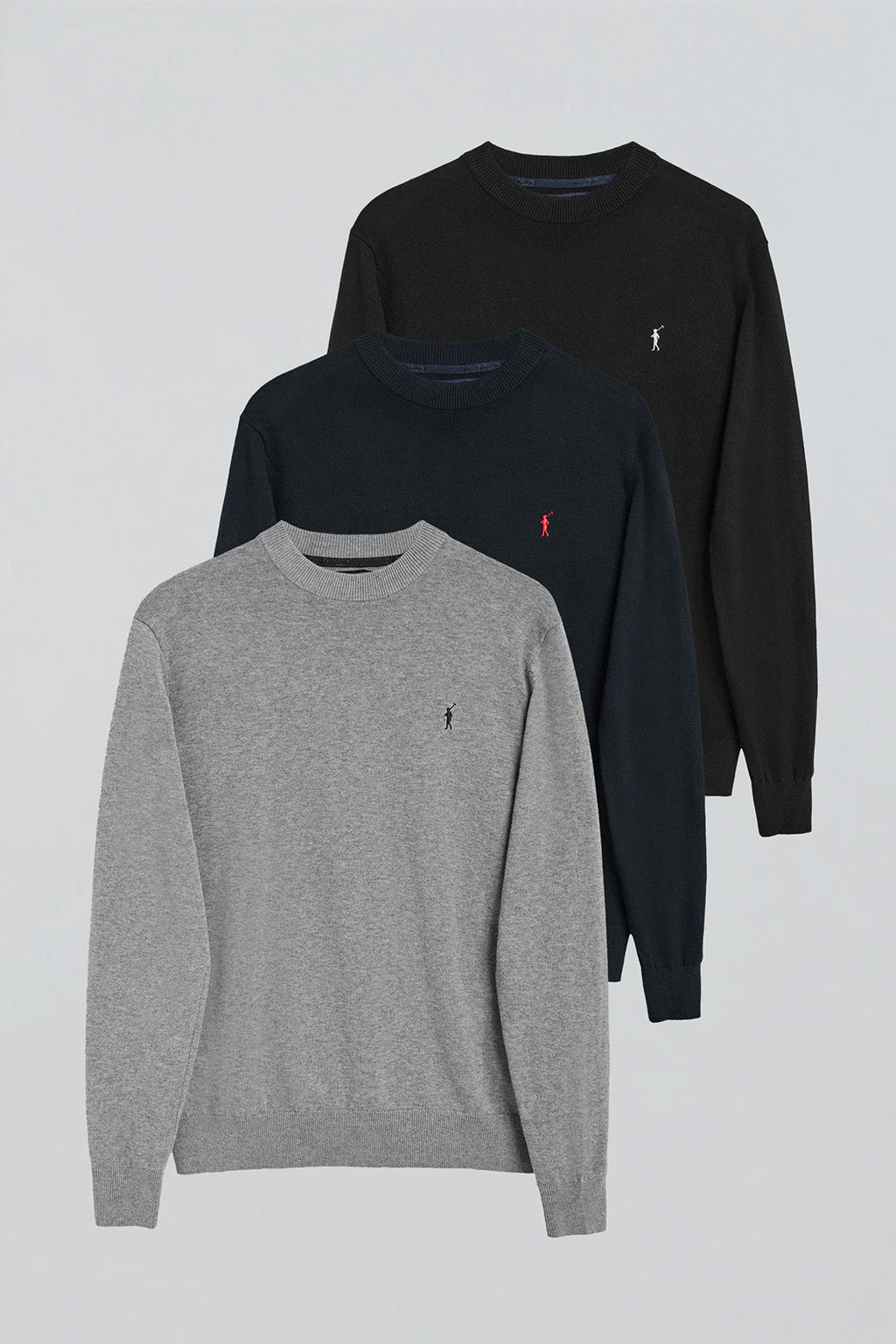 Pack de tres jerséis de punto con cuello redondo azul, negro y gris con logo Rigby Go