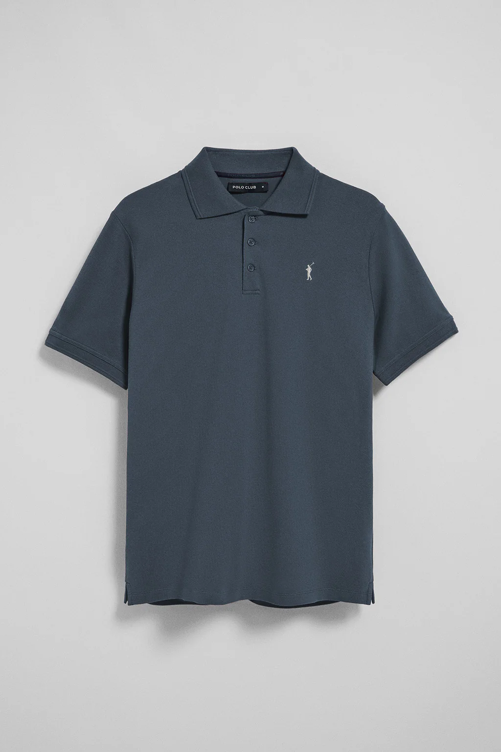 Pack de tres polos de tres botones granate, azul denim y beige con logo Rigby Go - Image 15