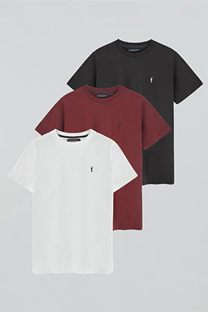 Pack hombre de tres camisetas en blanco, granate y negro con cuello redondo y bordado Rigby Go - Image 11