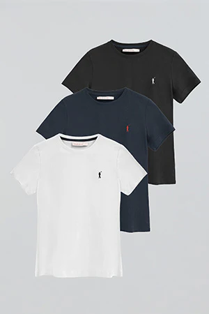 Pack mujer de tres camisetas blanca, negra y azul marino de manga corta y bordado Rigby Go - Image 11