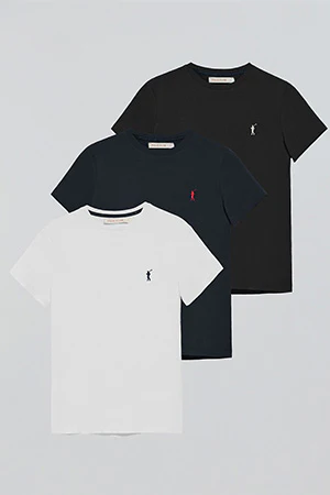 Pack mujer de tres camisetas negra, azul marino y blanca de manga corta con logo bordado Rigby Go - Image 12