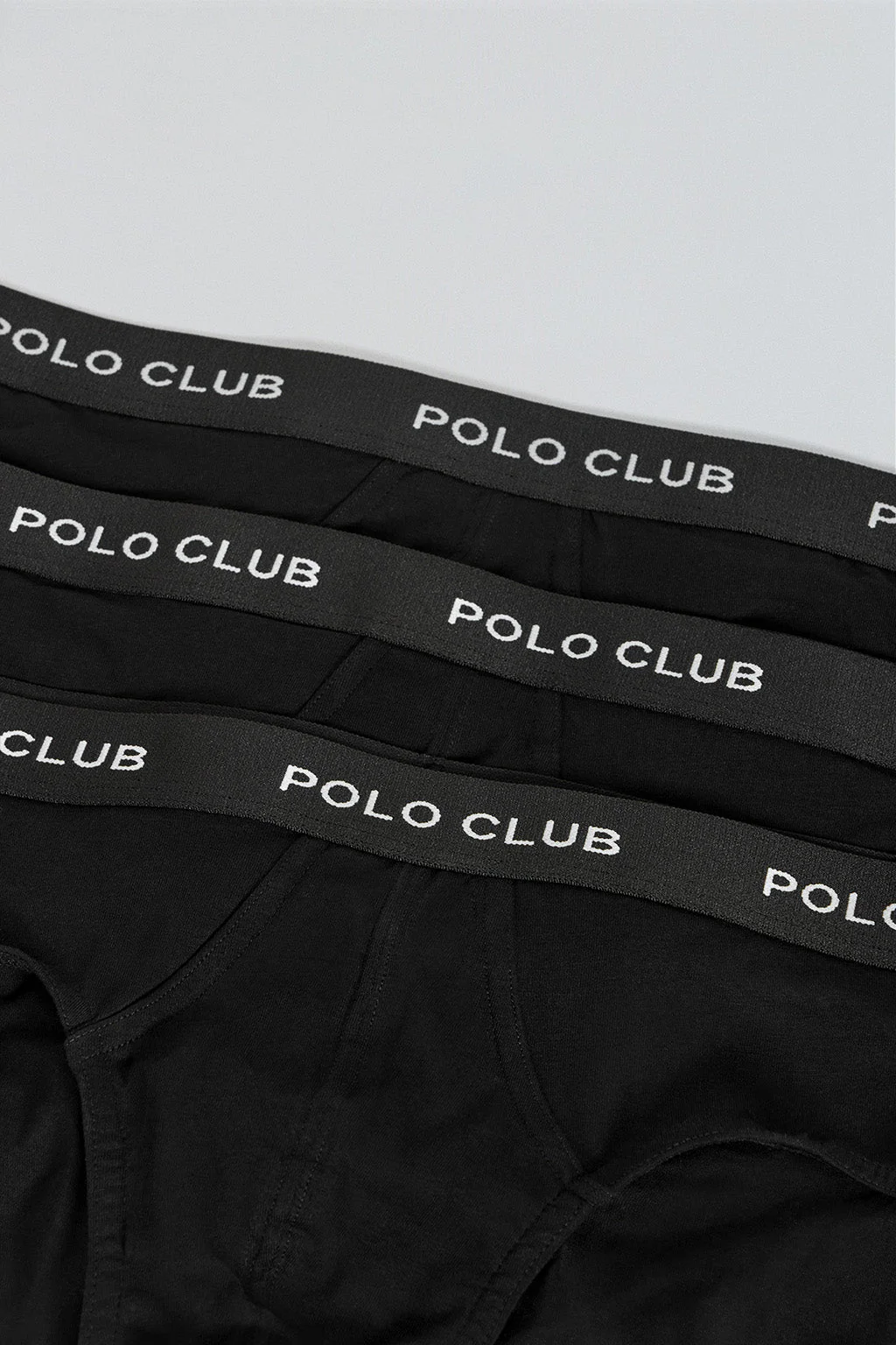 Pack de tres slips negros con detalle Polo Club - Image 2