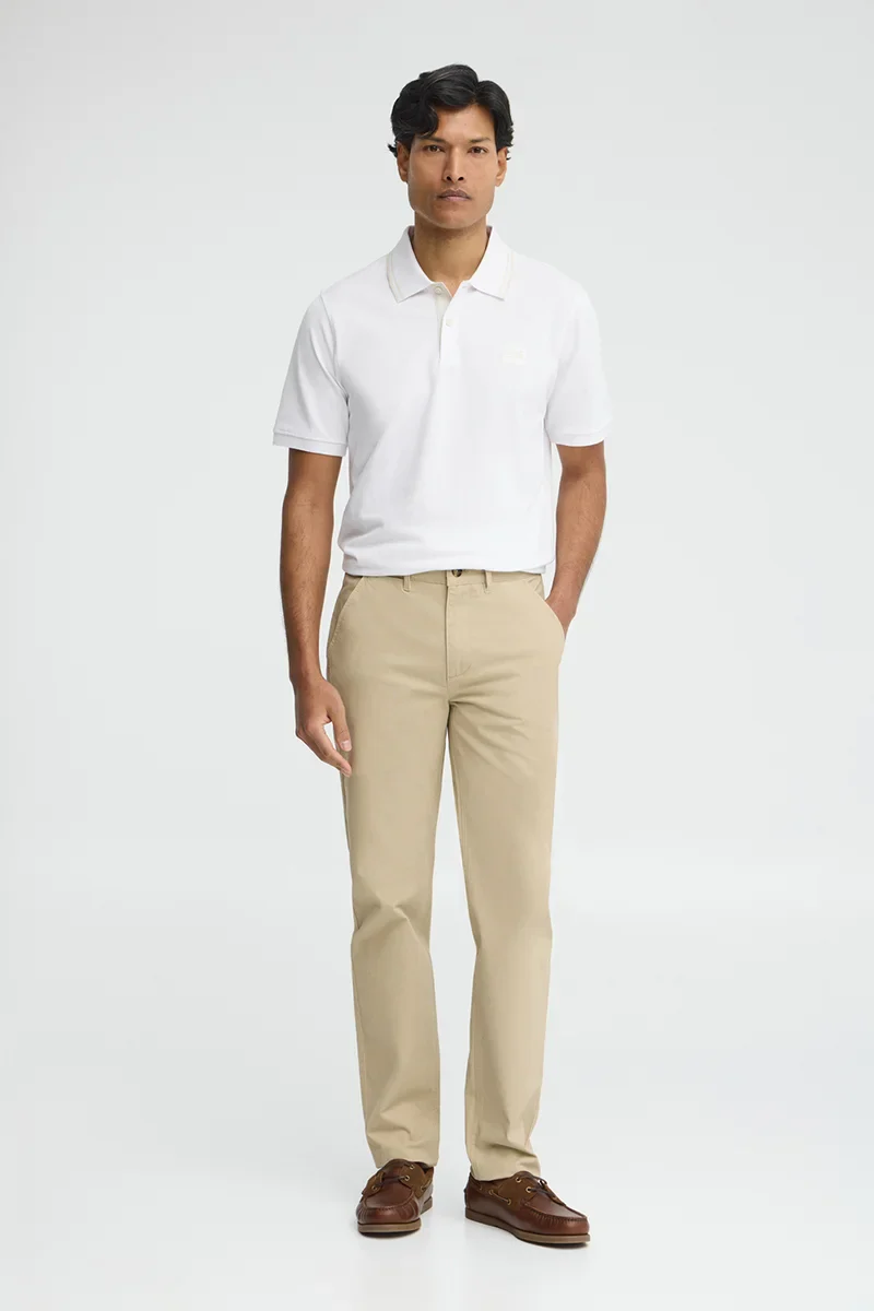 Pantalón chino color crema slim con logo Polo Club