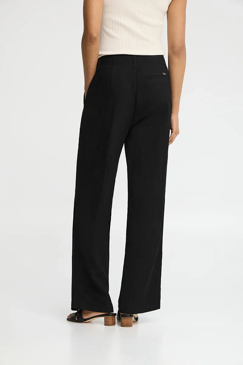 Pantalón negro de corte recto con logo Polo Club - Image 5