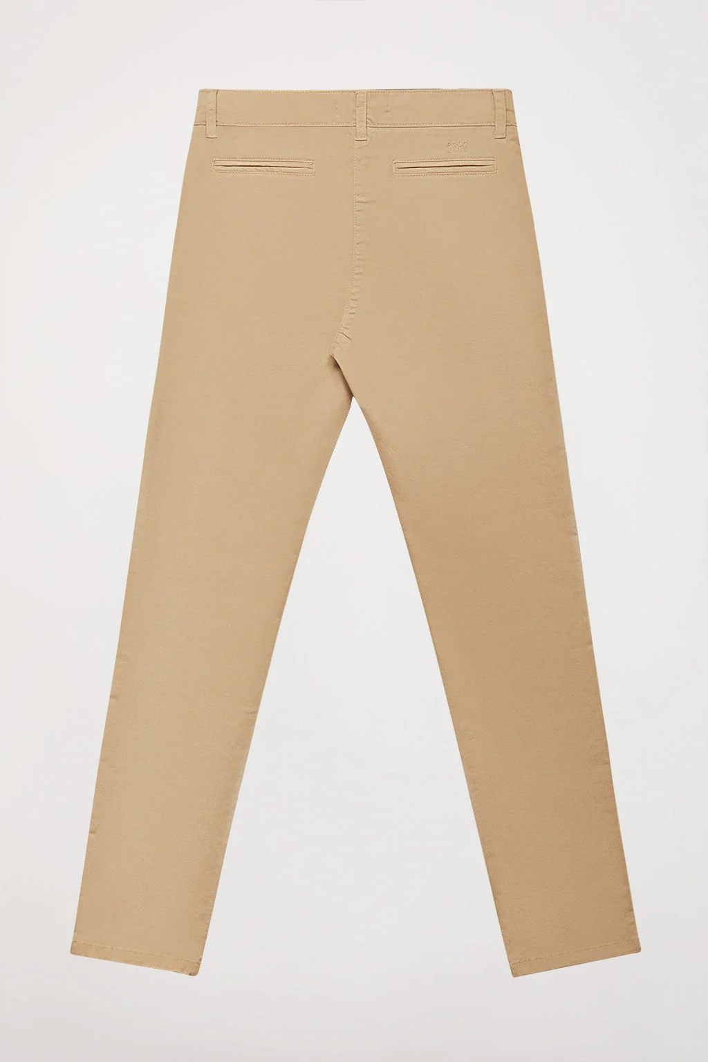 Pantalón chino Slim fit color arena con detalle Polo Club - Image 8