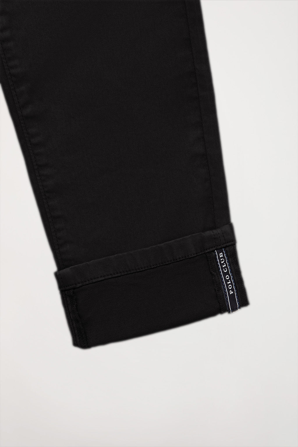 Pantalón chino gris oscuro de algodón elástico con detalles Polo Club - Image 6