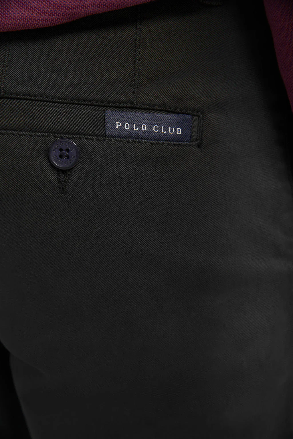 Pantalón chino gris oscuro de algodón elástico con detalles Polo Club - Image 7