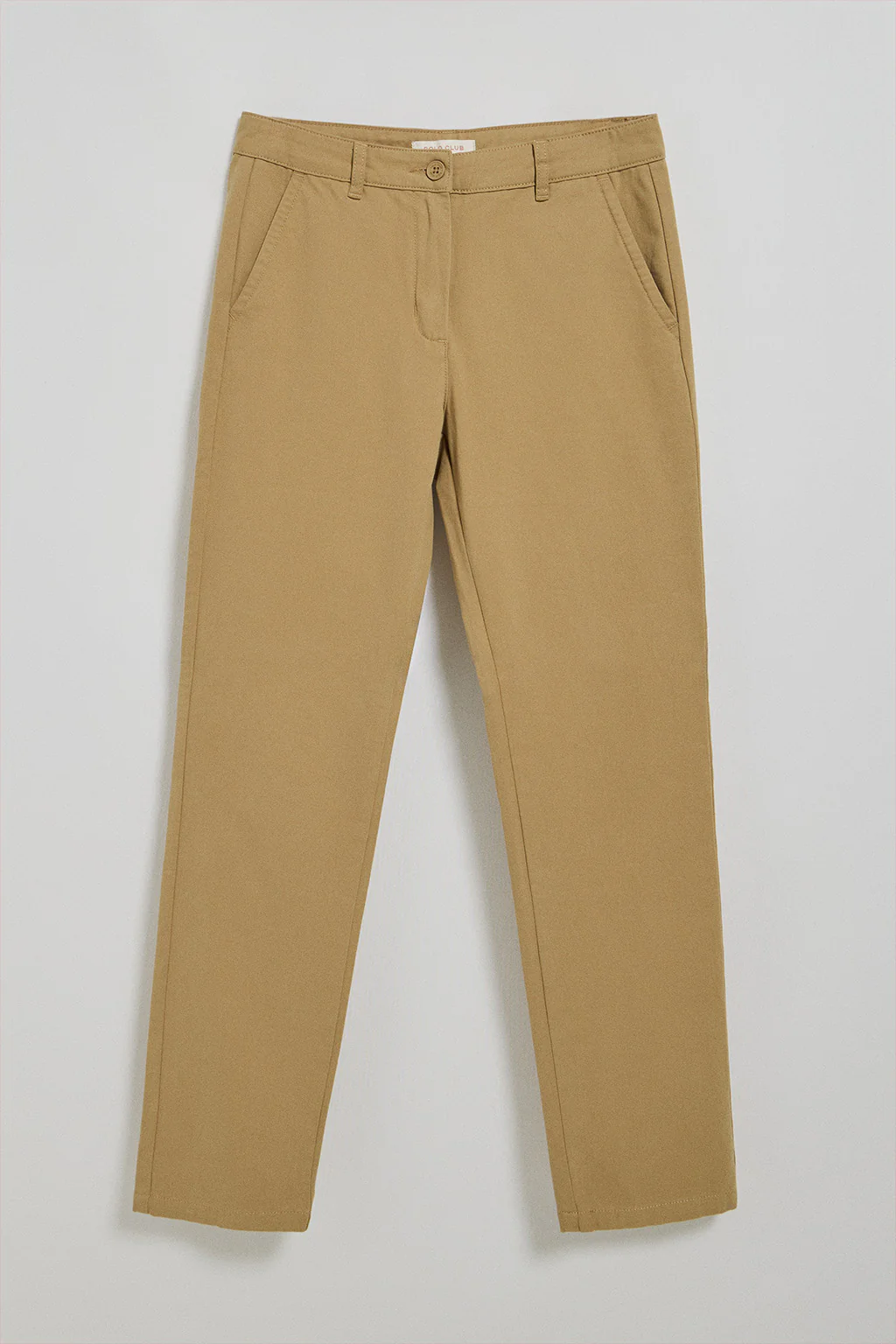 Pantalón chino May color arena con bordado en bolsillo minimal Polo Club - Image 10