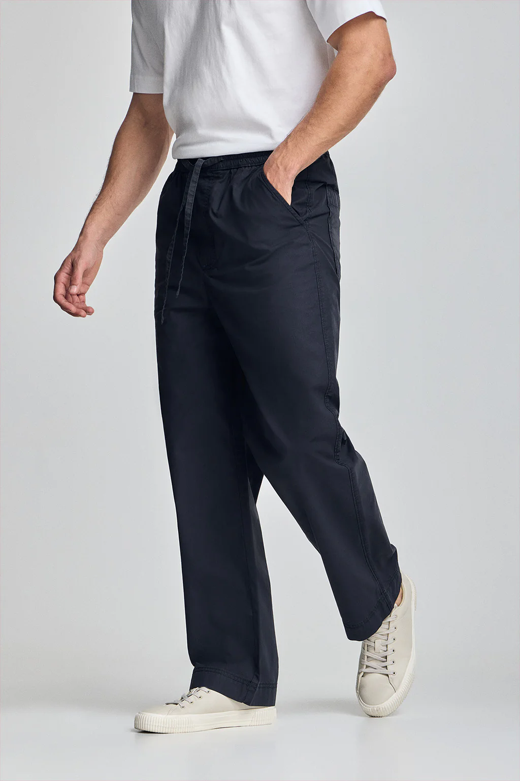 Pantalón Sunset de cintura elástica en azul marino - Image 3