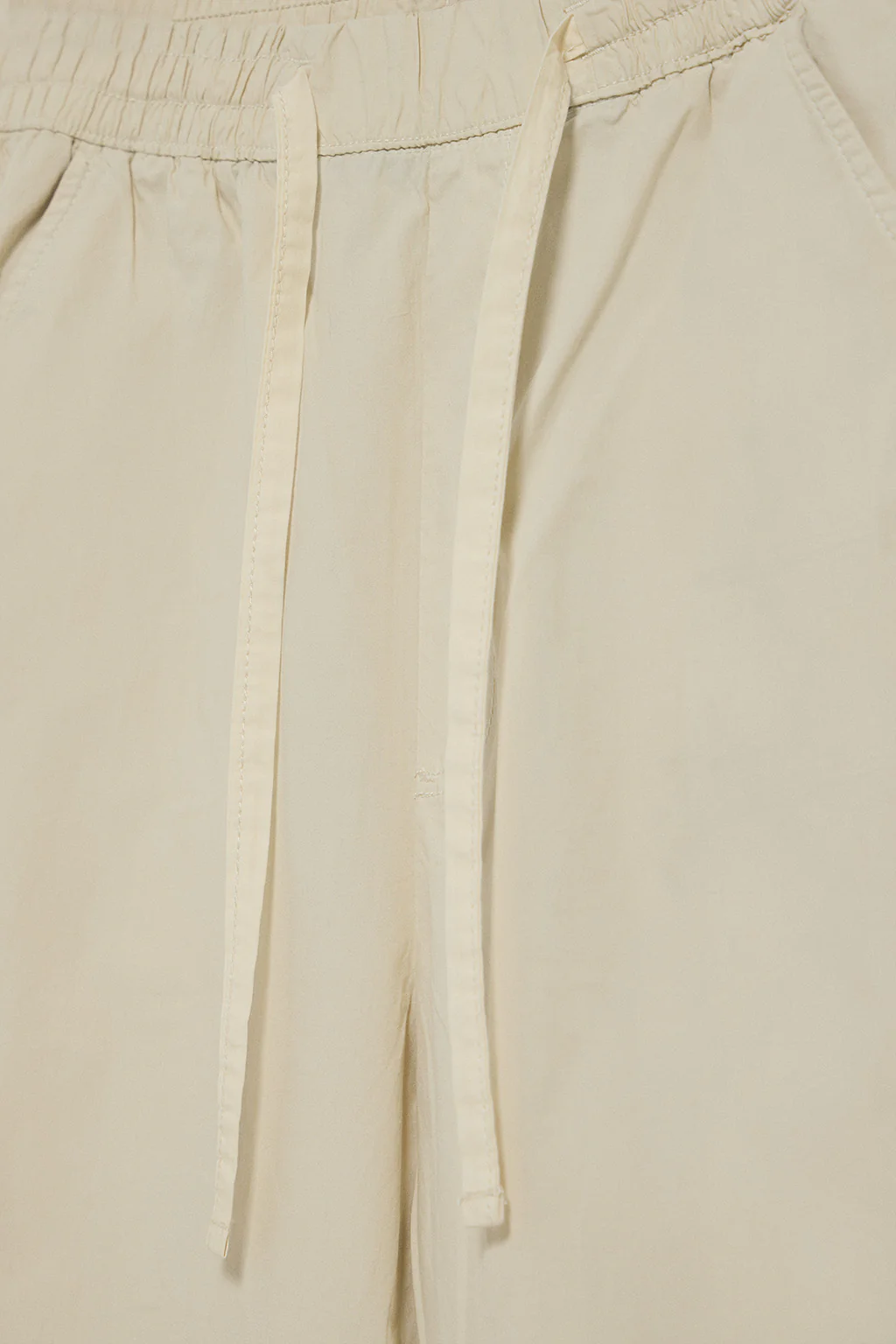 Pantalón Sunset de cintura elástica en beige - Image 7