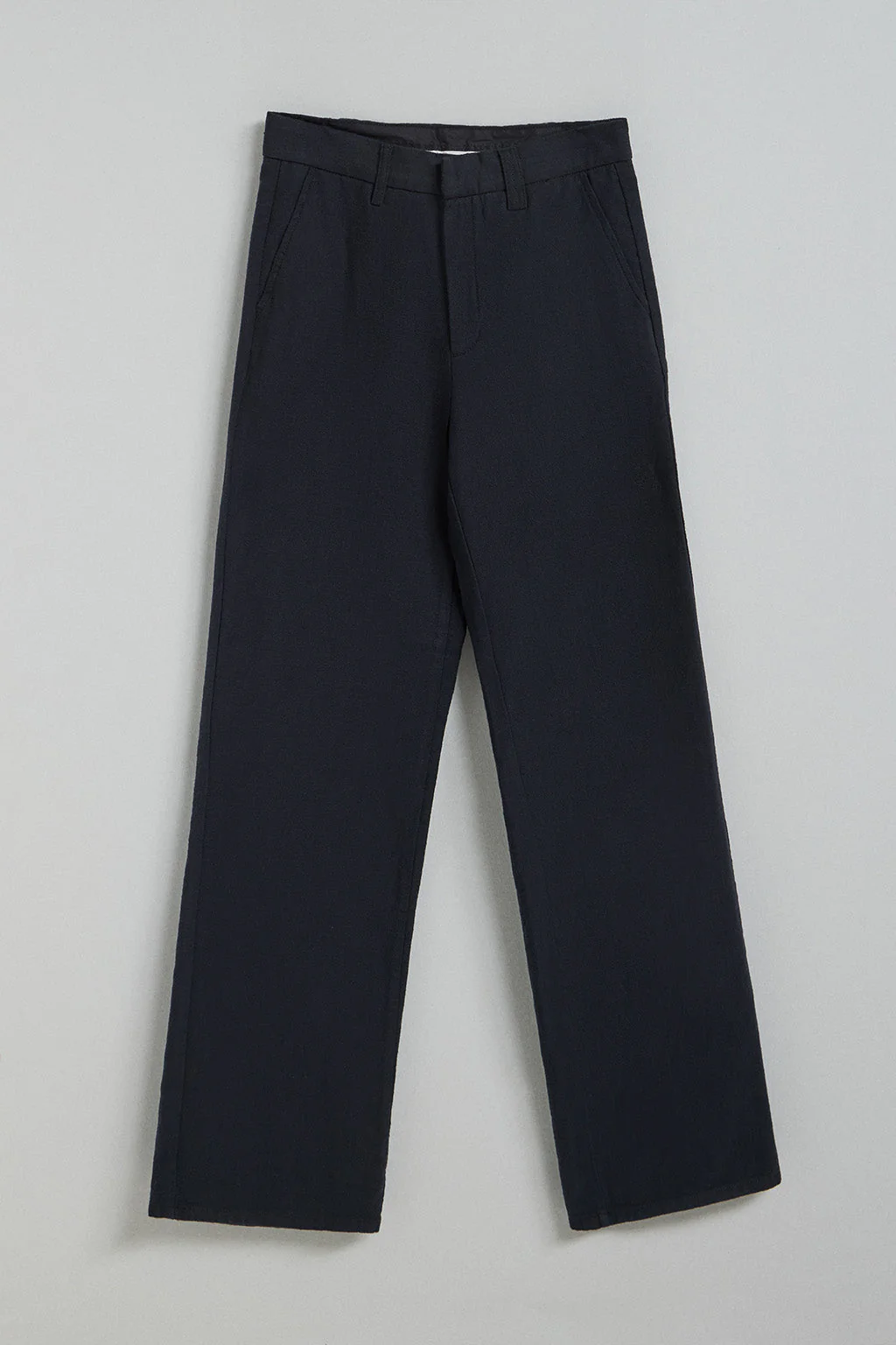 Pantalón Tamara de lino y algodón azul marino con detalles bordados Polo Club - Image 9