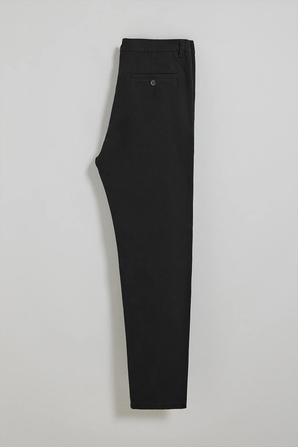 Pantalón chino Vanya negro con bordado Polo Club - Image 9