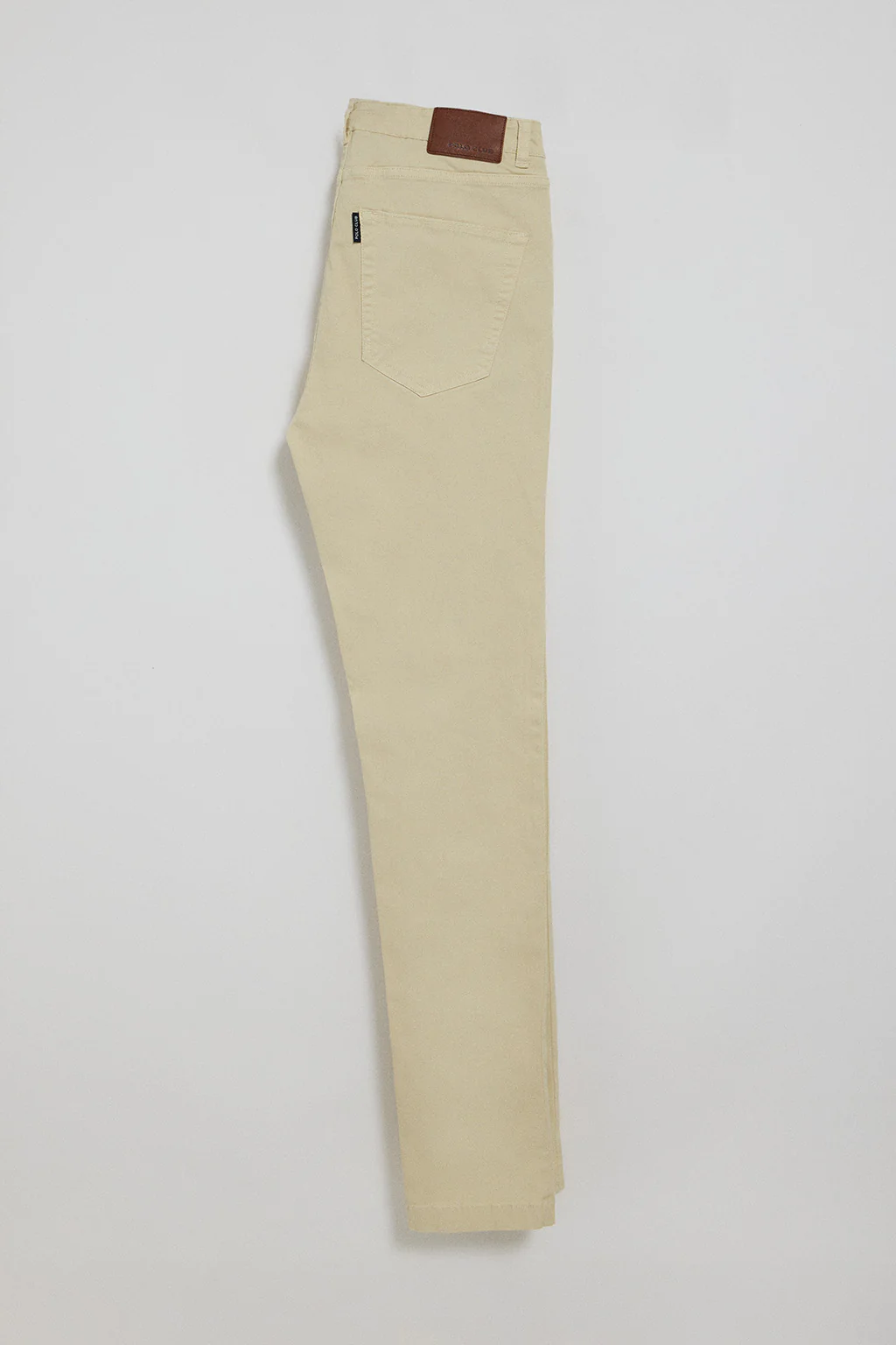 Pantalón Slim Voss en beige con cinco bolsillos - Image 11