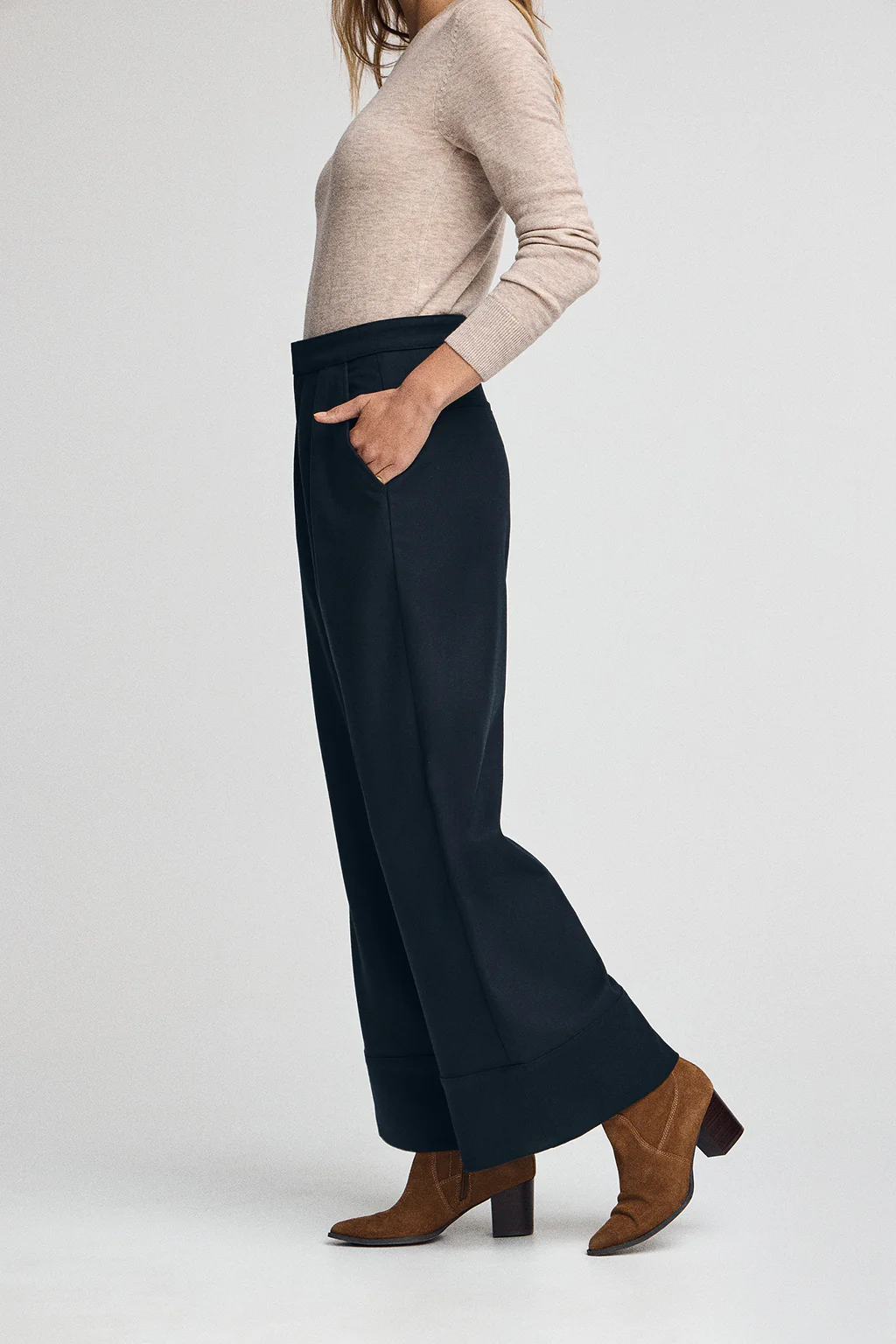 Pantalón azul marino de corte ancho con detalles Polo Club - Image 4