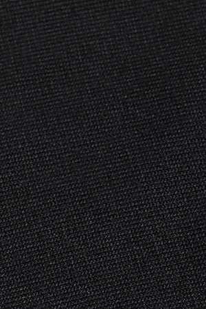 Jersey negro de cuello redondo con detalle de botón nacarado - Image 7