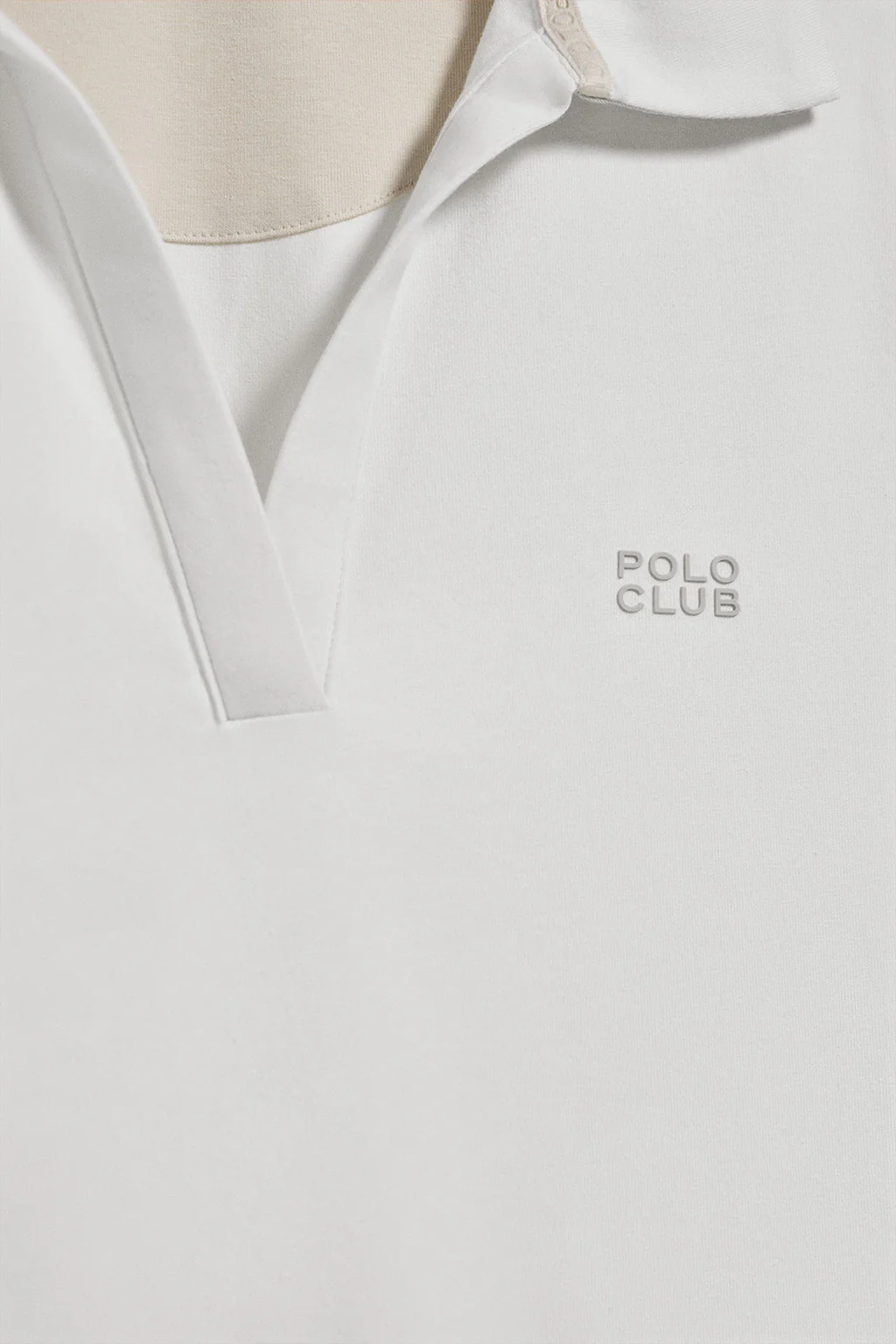 Polo Pedraza sin botones blanco con logo engomado Polo Club - Image 7