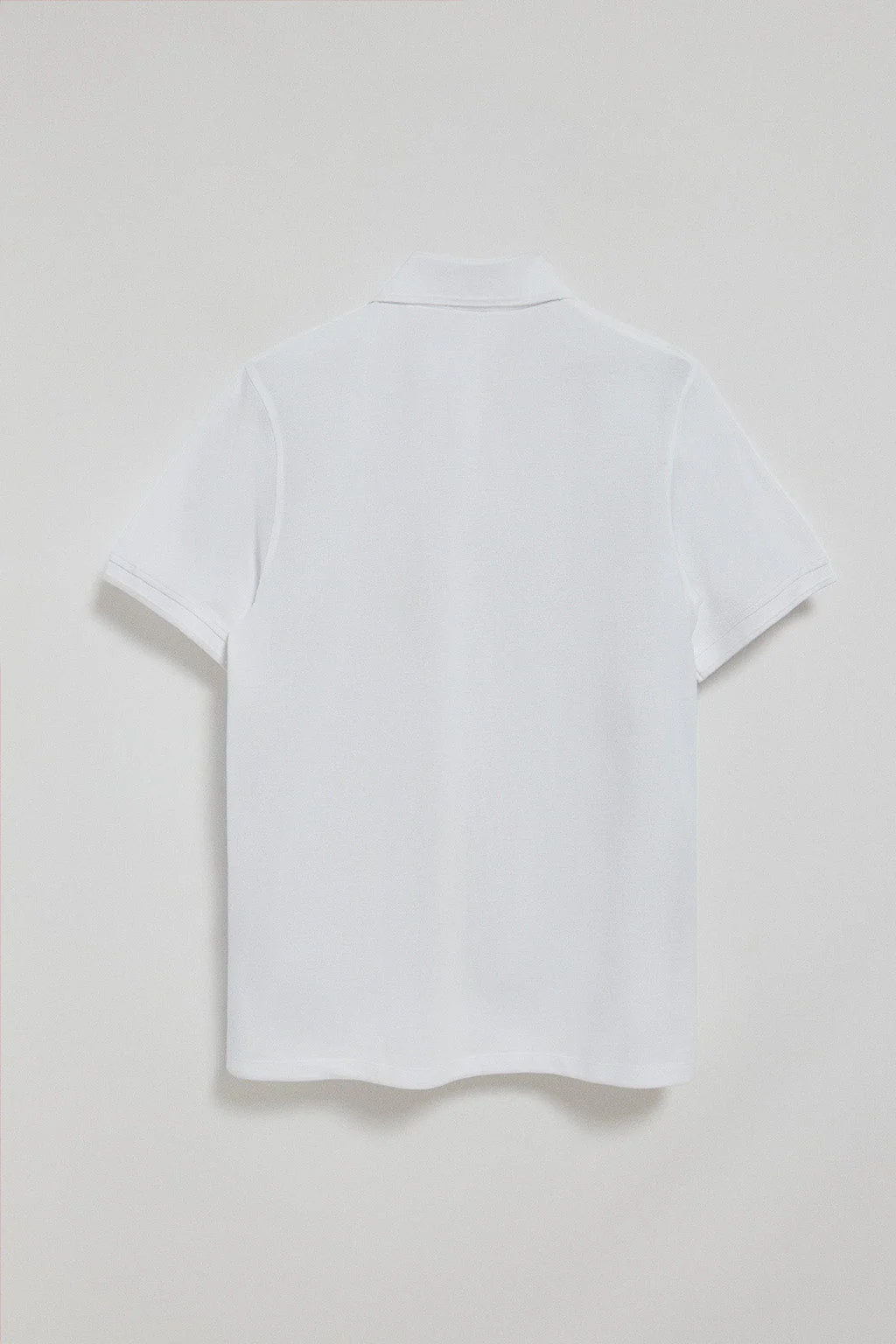 Polo Nautic blanco con detalle de parche naútico en el pecho - Image 8