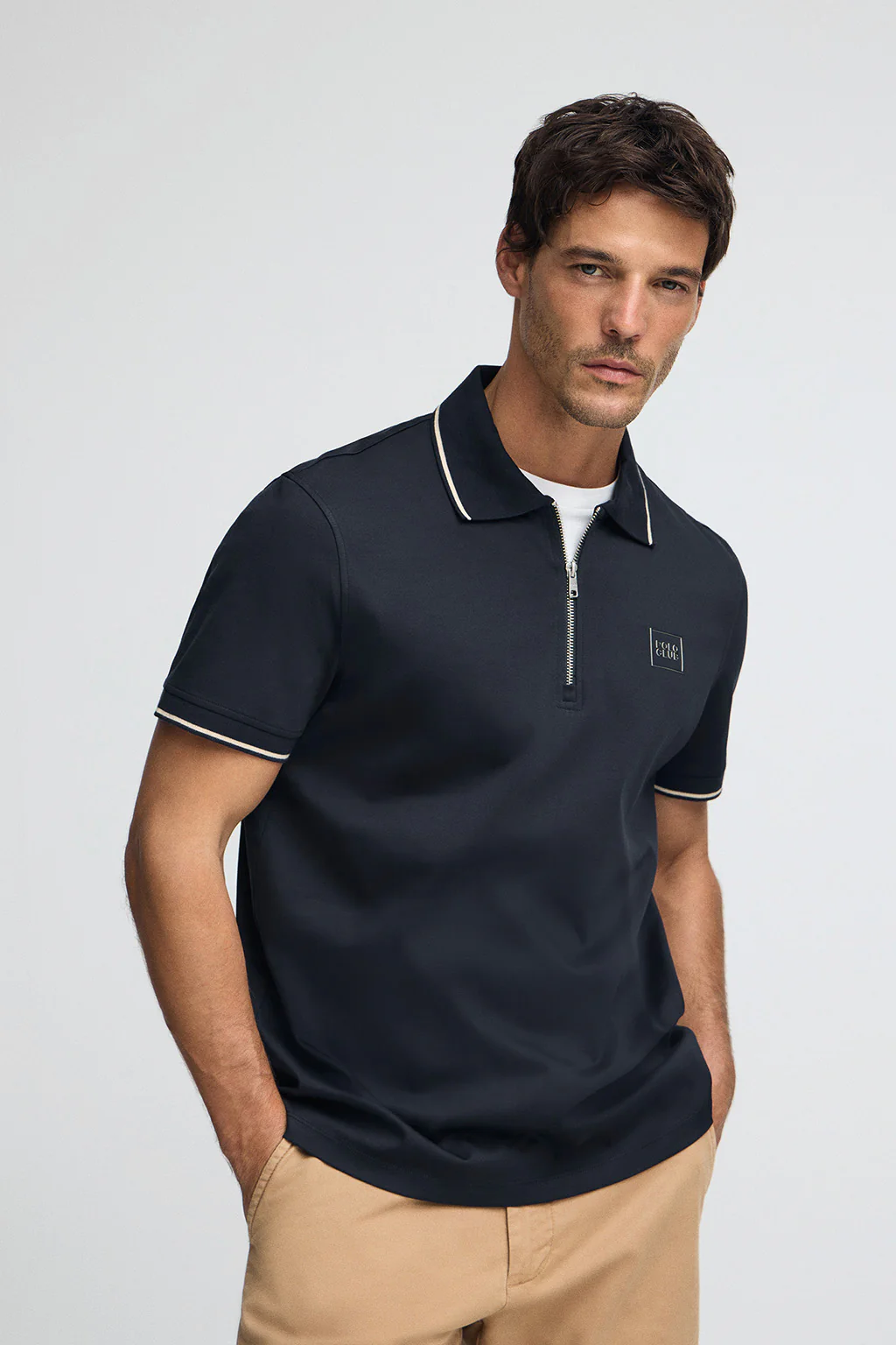 Polo Perseo azul marino con parche engomado Polo Club - Image 2