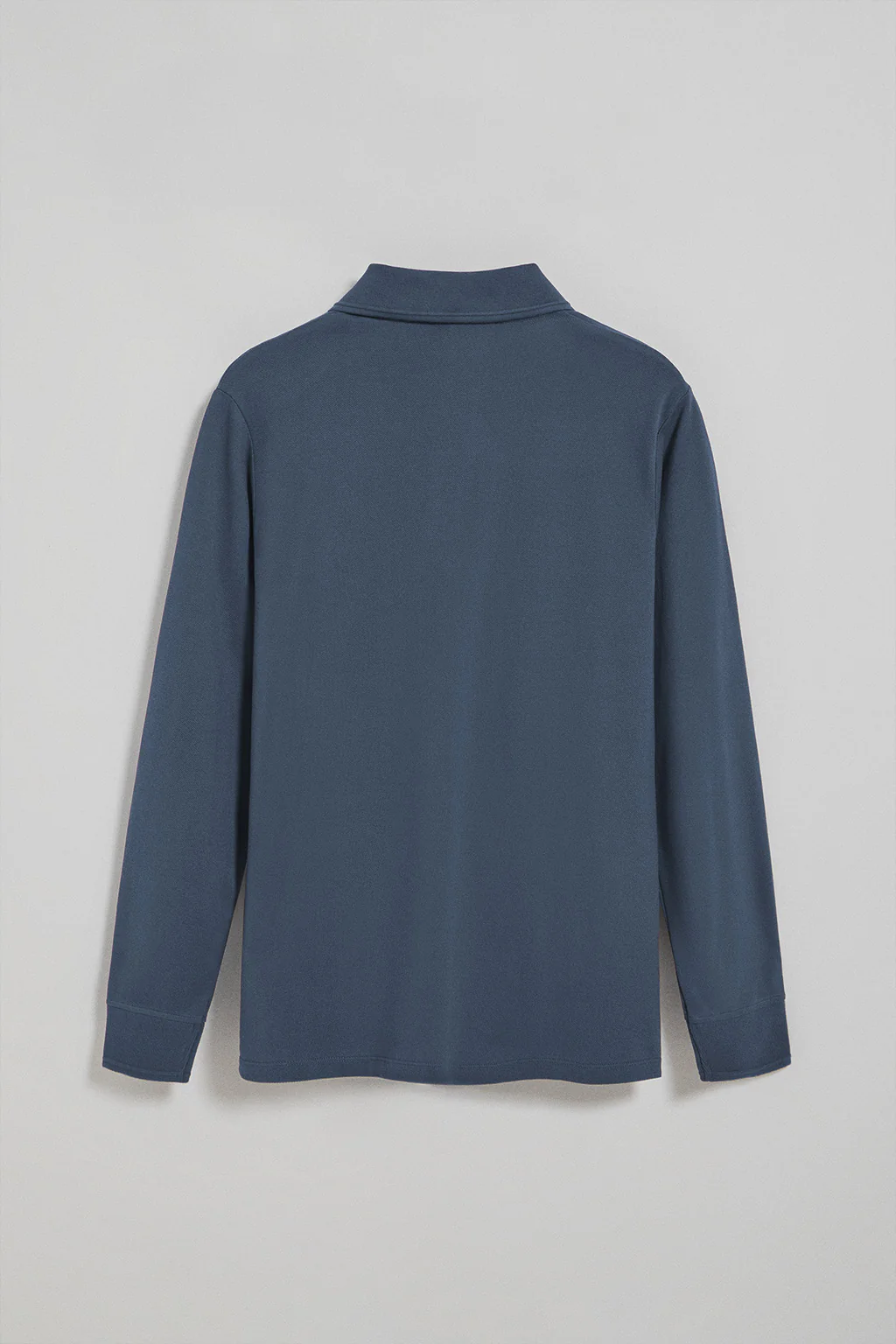 Polo de manga larga de tres botones en azul denim con logo Rigby Go - Image 7