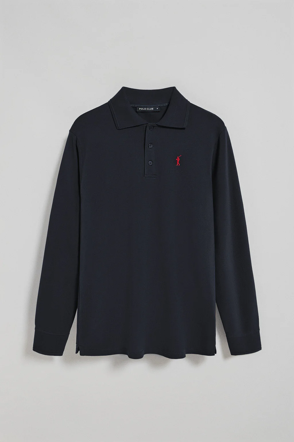 Polo de manga larga de tres botones en azul marino con logo Rigby Go - Image 5