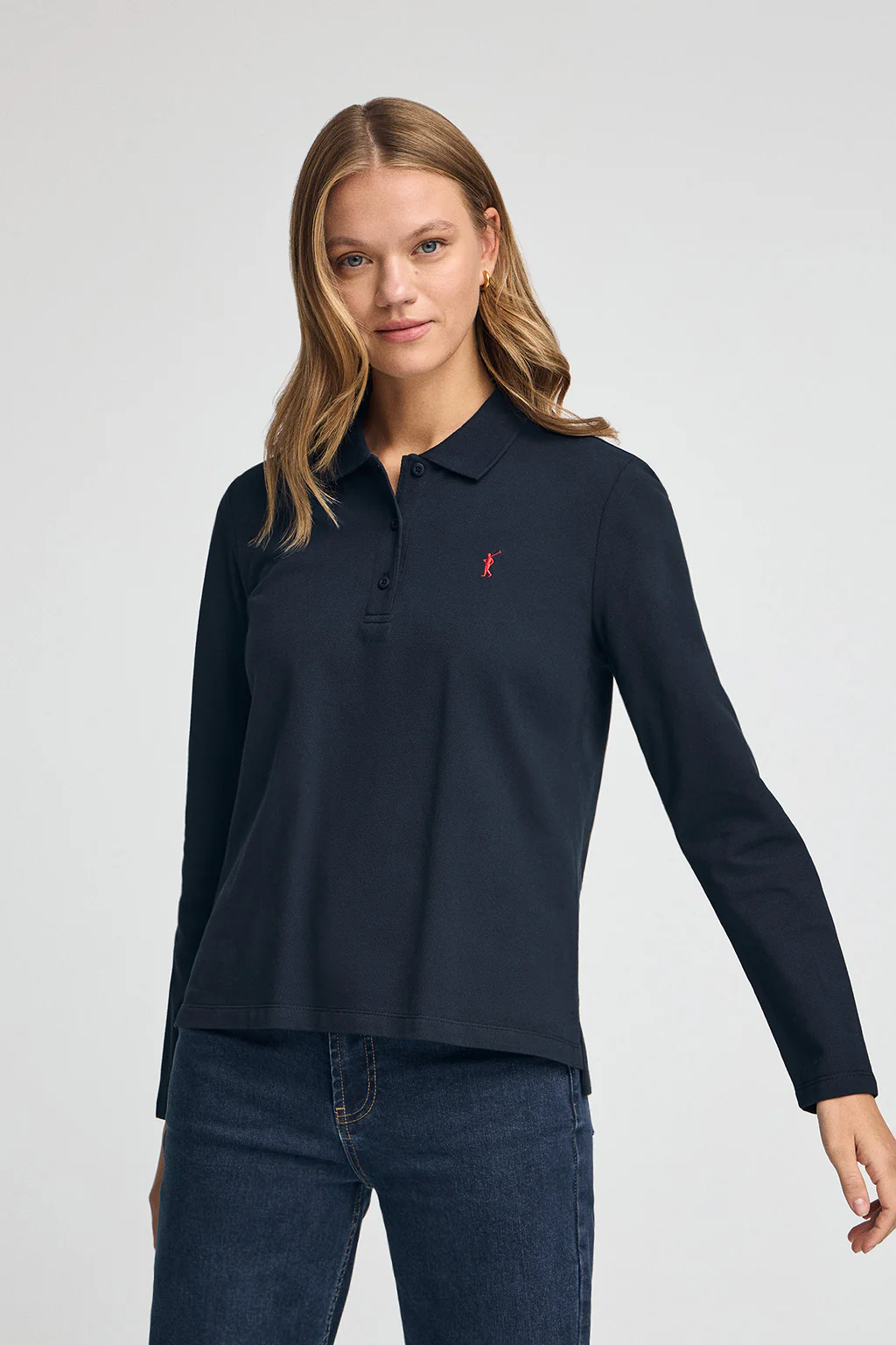 Polo azul oscuro de manga larga y cuello de tres botones con bordado Rigby Go