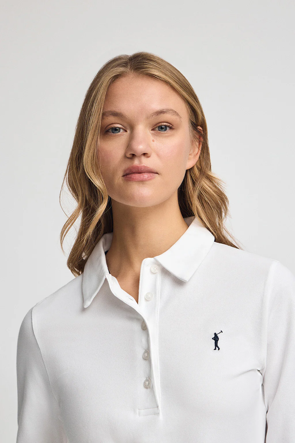 Polo blanco de manga larga y cuello de cinco botones con bordado Rigby Go - Image 2