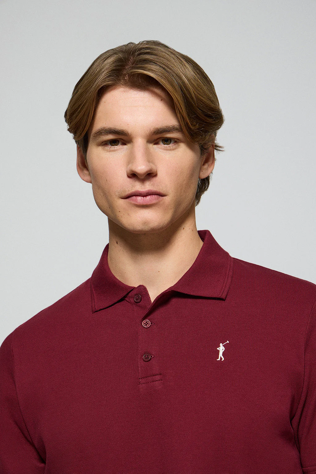 Polo de tres botones granate con logo bordado Rigby Go - Image 2