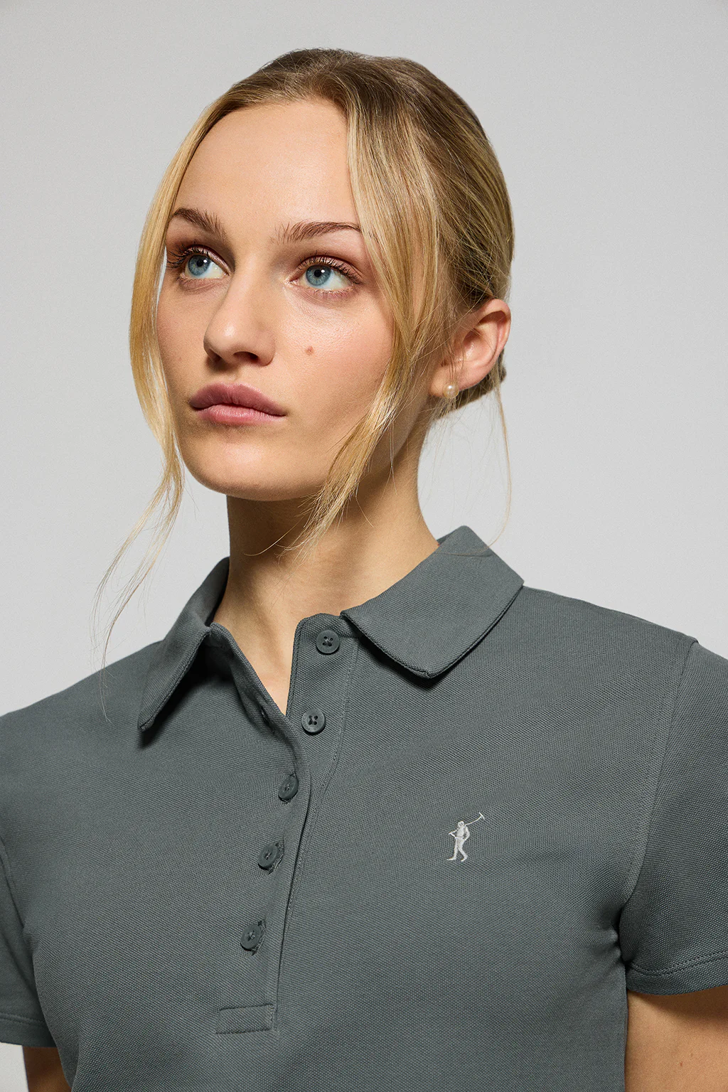 Polo Pereira gris piedra de cinco botones con bordado Rigby Go - Image 3