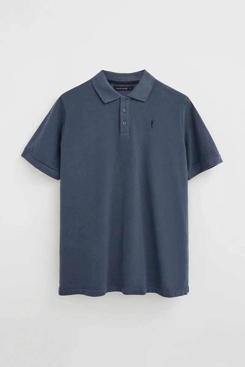 Polo azul denim teñido en prenda con logo bordado Rigby Go - Image 8