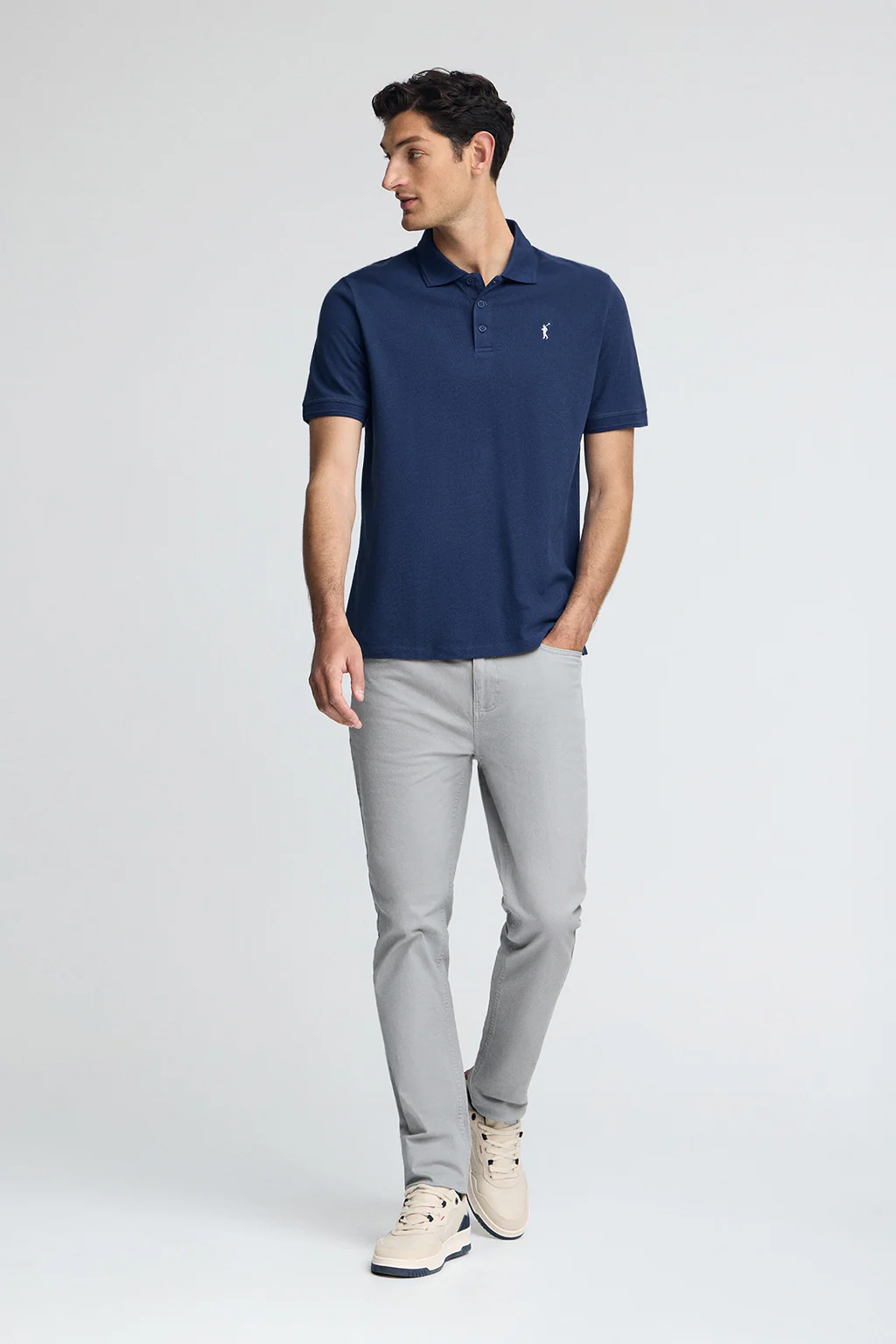 Polo azul indigo de piqué con logo bordado Rigby Go - Image 3