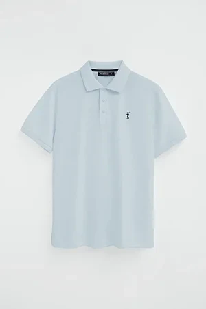 Polo azul claro de manga corta con logo bordado Rigby Go - Image 10