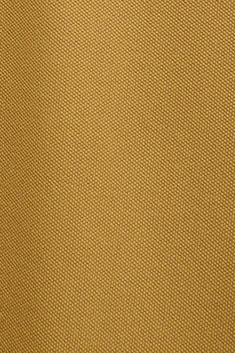 Polo color mostaza de manga corta con logo bordado Rigby Go - Image 10