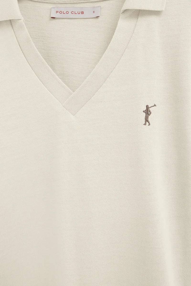 Polo cotolino color crudo de cuello sin botones con bordado Rigby Go - Image 7