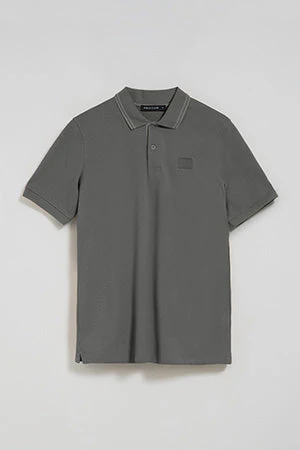 Polo de dos botones en color asfalto con logo Polo Club - Image 10