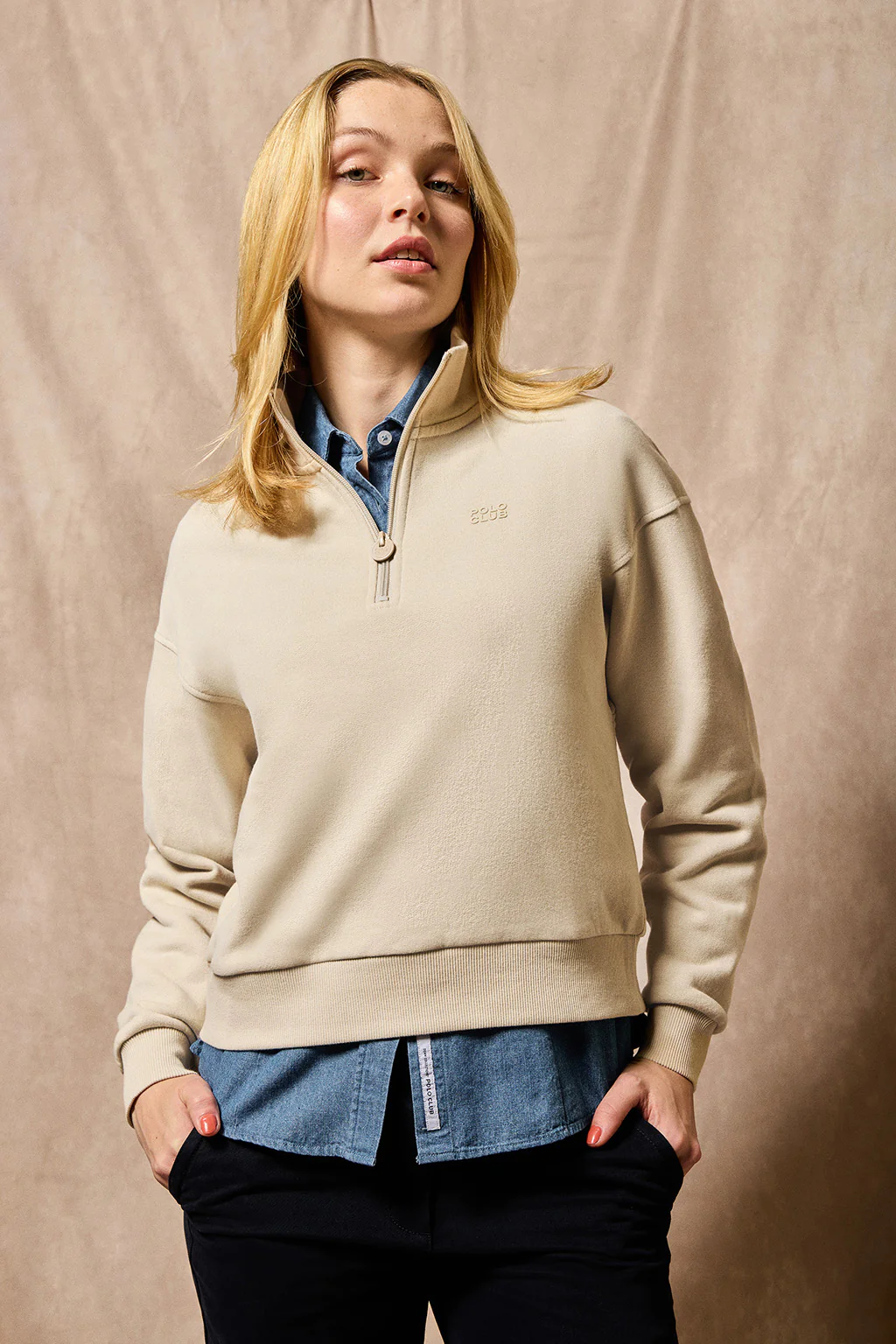 Sudadera de media cremallera beige con logo engomado Polo Club - Image 4