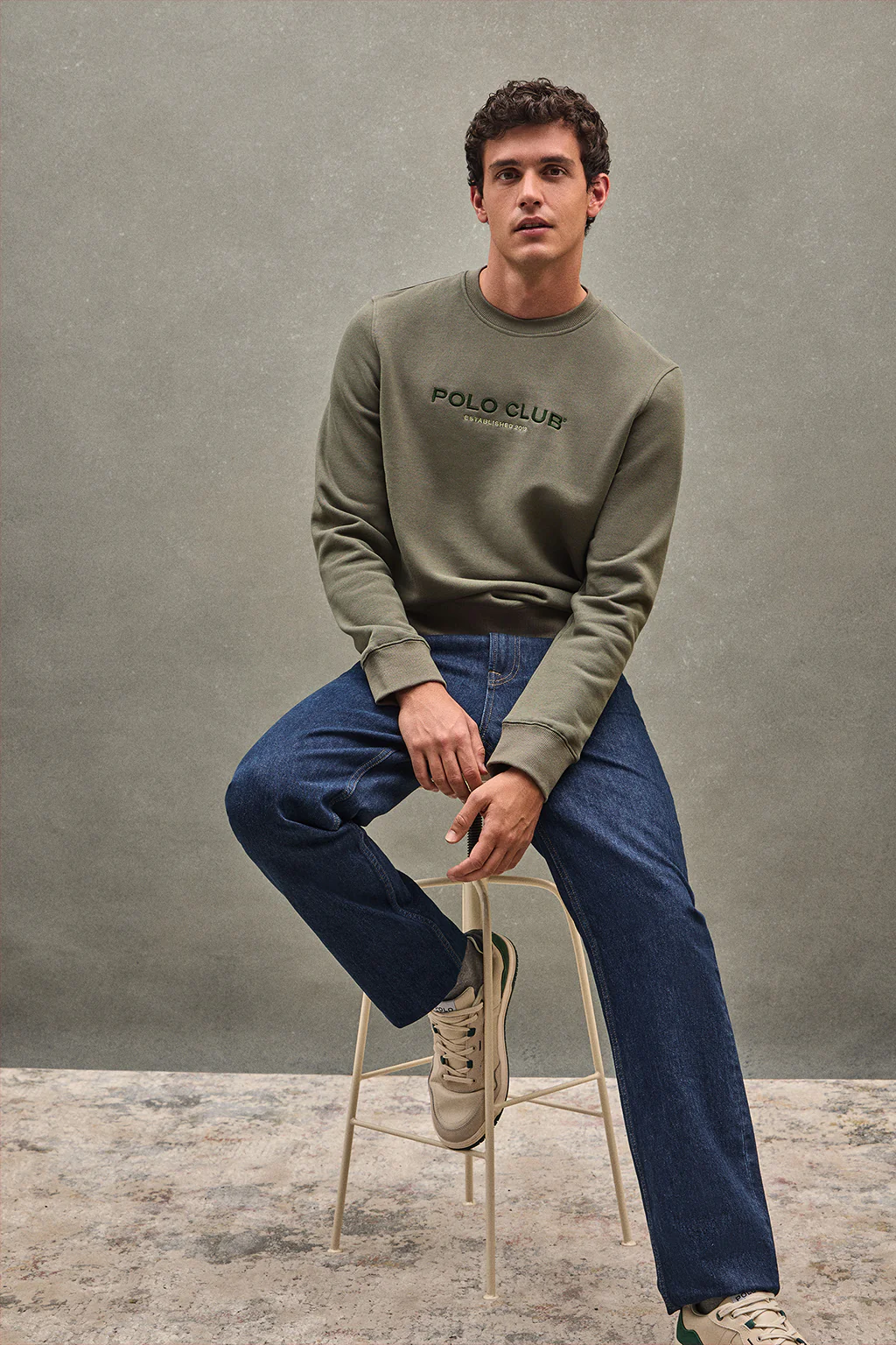 Sudadera verde militar de corte relajado Established 2012 Polo Club - Image 4