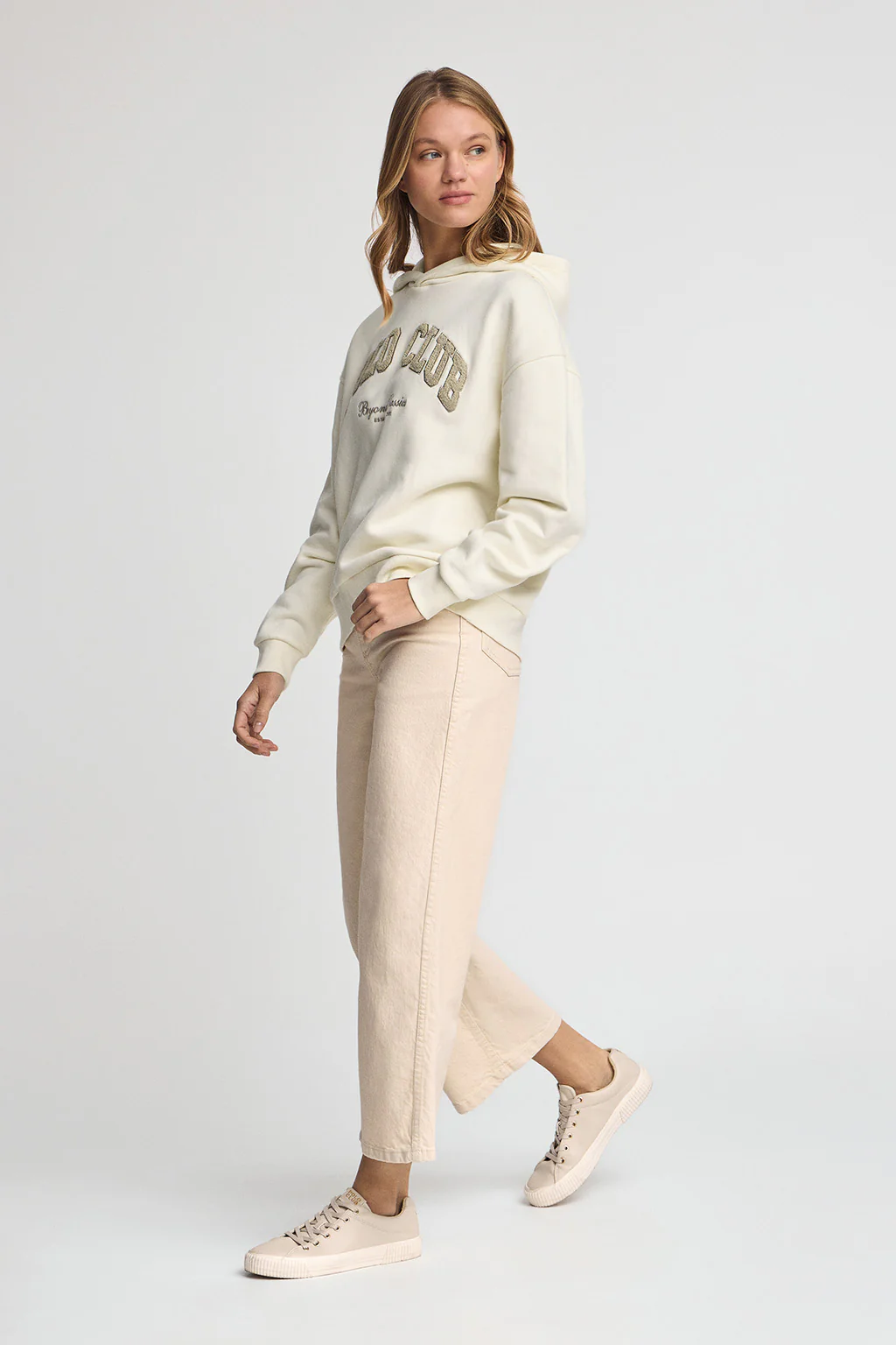 Sudadera color crudo con capucha y logo Established 2012 Polo Club - Image 4