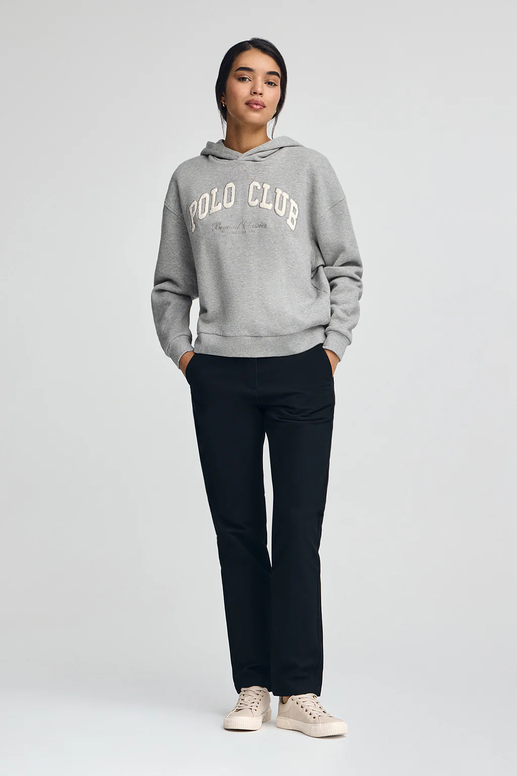 Sudadera gris vigoré con capucha y logo Established 2012 Polo Club - Image 4