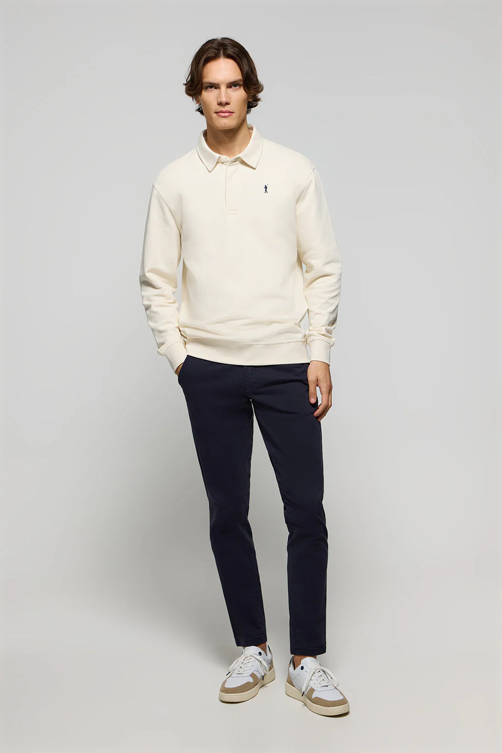 Sudadera cuello polo beige con bordado Rigby Go - Image 3