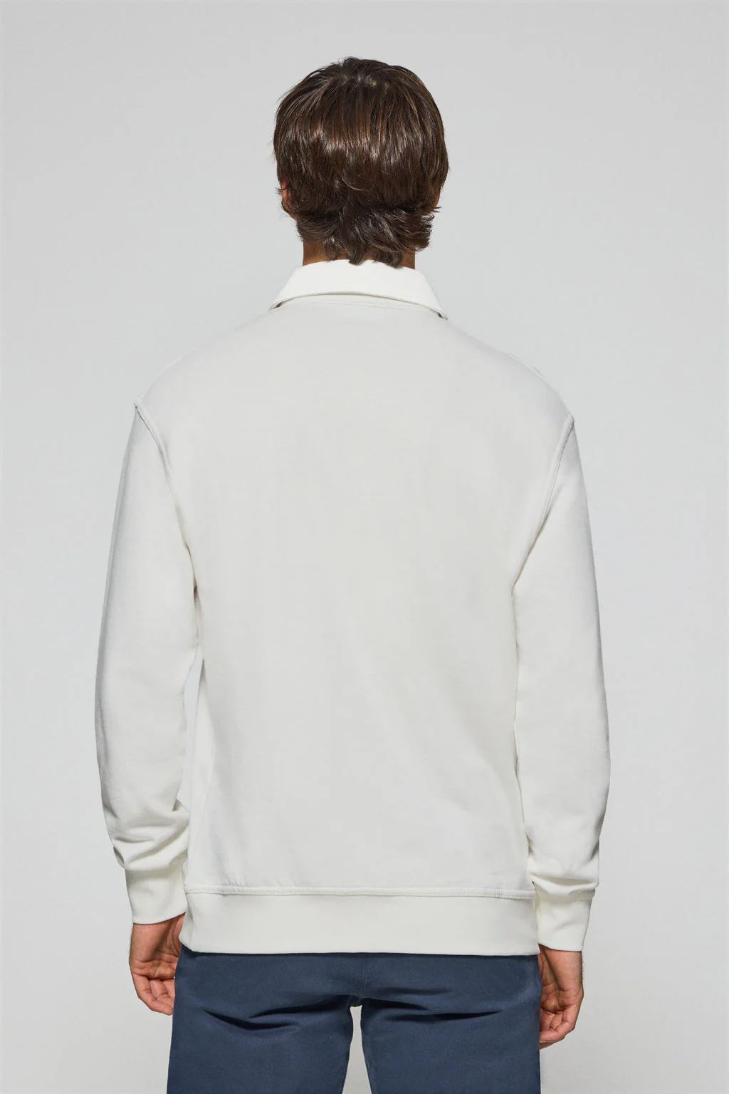 Sudadera beige Hadid de cuello polero y logo bordado Rigby Go - Image 4