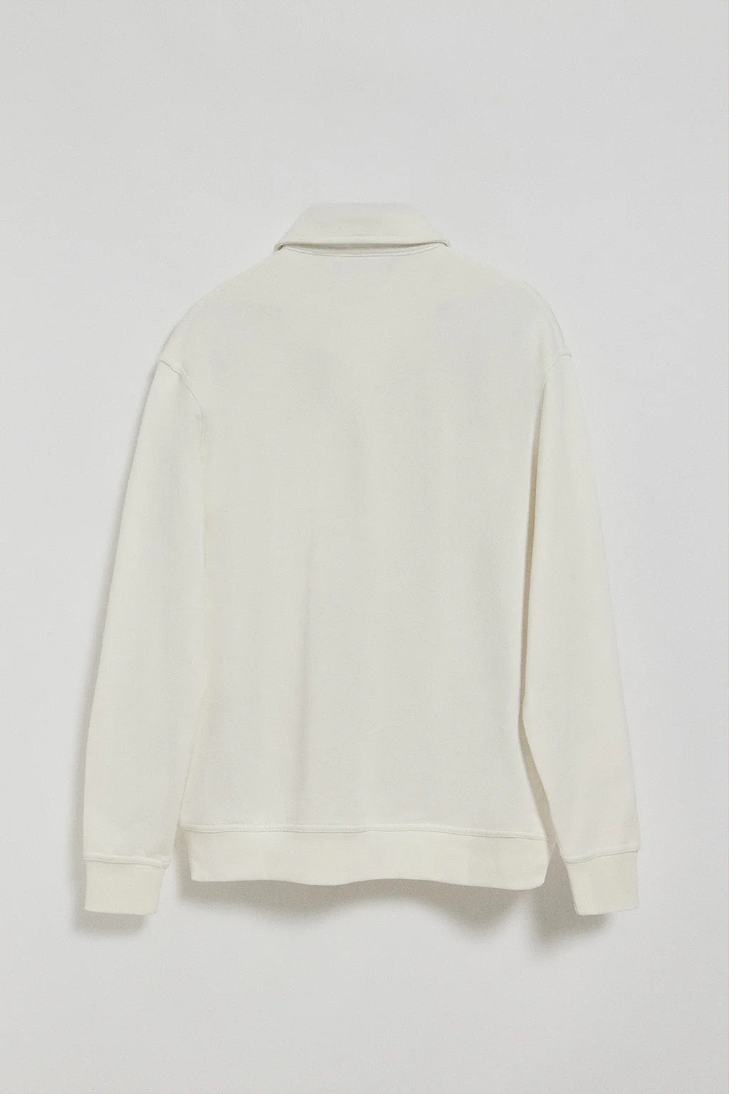 Sudadera beige Hadid de cuello polero y logo bordado Rigby Go - Image 7