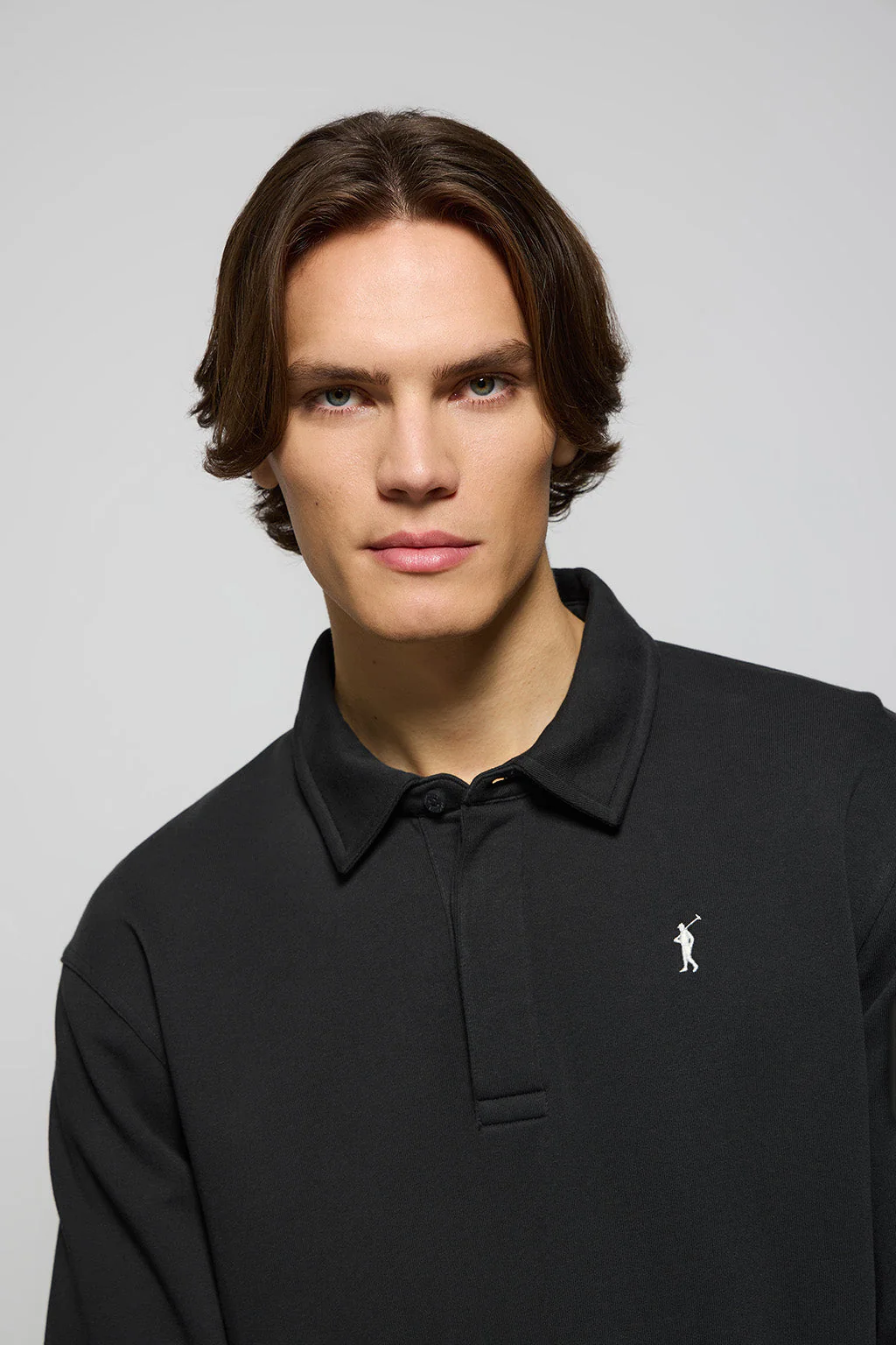Sudadera cuello polo negra con bordado Rigby Go - Image 3