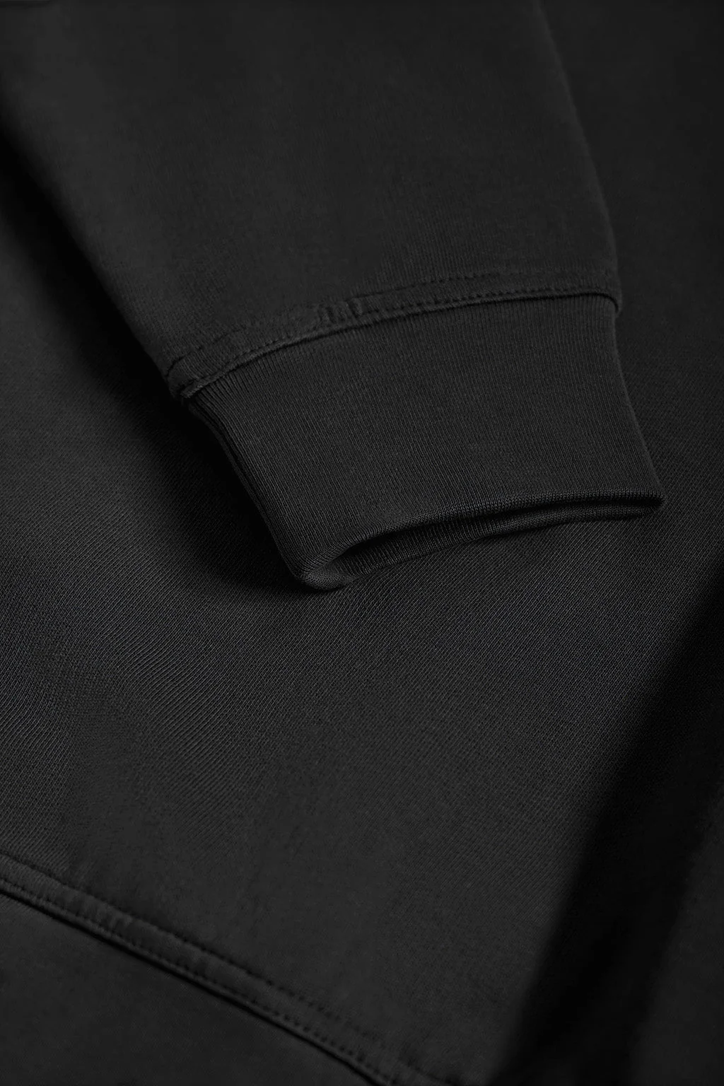 Sudadera cuello polo negra con bordado Rigby Go - Image 7
