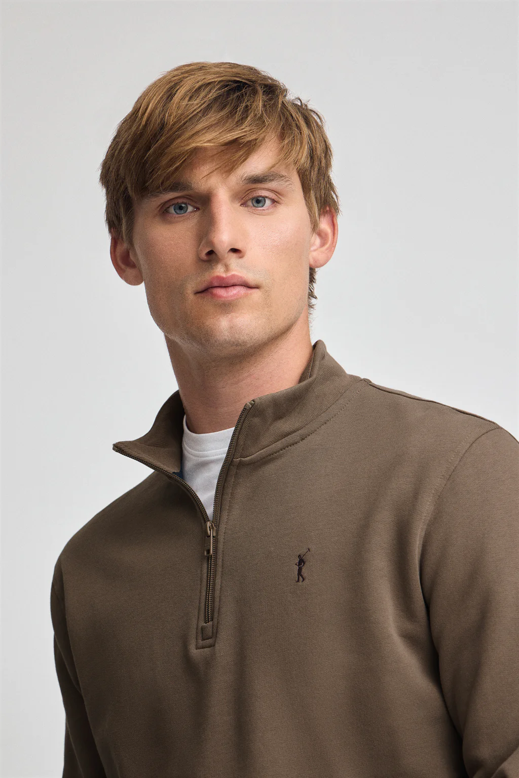 Sudadera marrón de media cremallera con logo Rigby Go