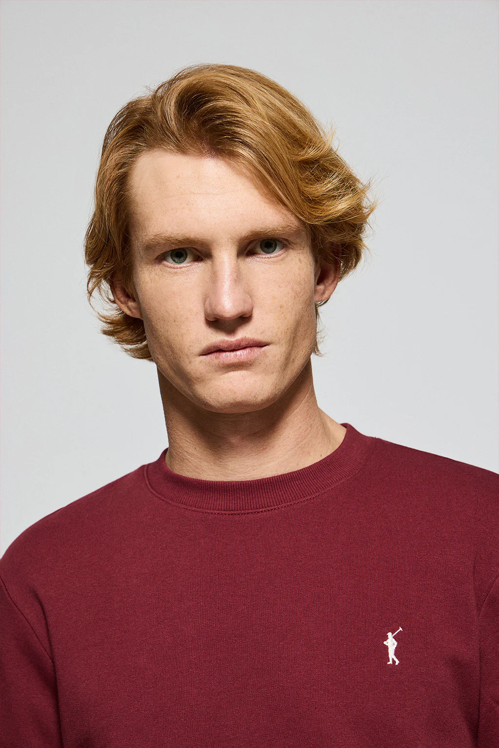 Sudadera de cuello redondo granate con logo bordado Rigby Go - Image 2
