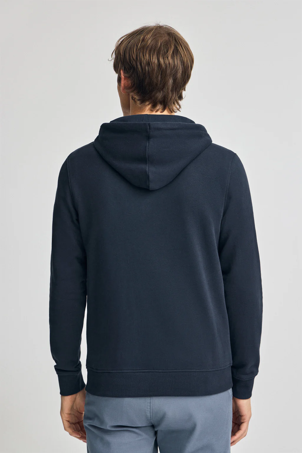 Sudadera azul marino con capucha y bordado Rigby Go - Image 4