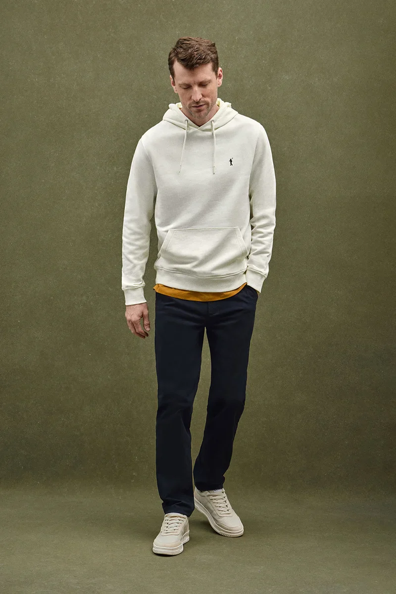 Sudadera color crudo con capucha y bordado Rigby Go